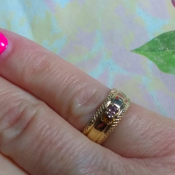 14KT Solid Gold Band w/ Vintage Ruby & Citrine Gemstones - Picture 6 of 7